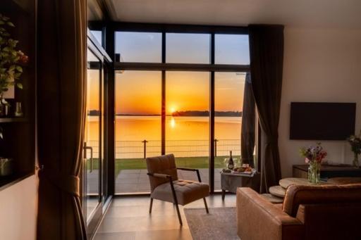 Luxus Cube Meerblick Veluwemeer Am Strand In Erster Reihe Hulshorst Eksteriør billede